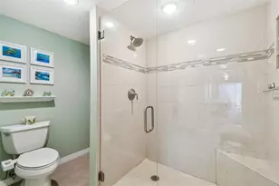 301 Mariner Dr, Tarpon Springs, FL 34689 - Photo 14