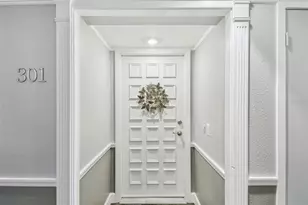 301 Mariner Dr, Tarpon Springs, FL 34689 - Photo 20