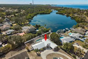 2138 Bayou Dr, Holiday, FL 34691 - Photo 2