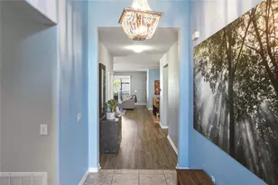12423 Ballentrae Forest Dr, Riverview, FL 33579 - Photo 2