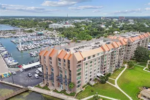 634 Edgewater Dr, Dunedin, FL 34698 - Photo 30