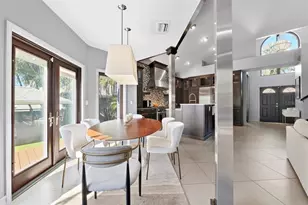 648 Santa Maria Dr, Tierra Verde, FL 33715 - Photo 30