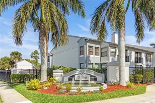 2002 Blue Hawk Ct, Clearwater, FL 33762 - Photo 32