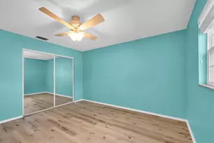 13400 91st Ave, Seminole, FL 33776 - Photo 20