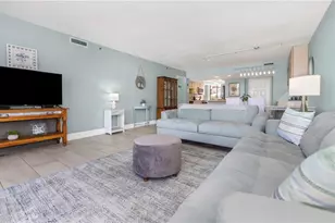 19111 Vista Bay Dr, Indian Shores, FL 33785 - Photo 16