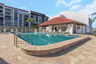 19111 Vista Bay Dr, Indian Shores, FL 33785 - Photo 38