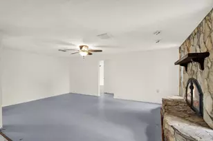 3931 Holiday Lake Dr, Holiday, FL 34691 - Photo 8