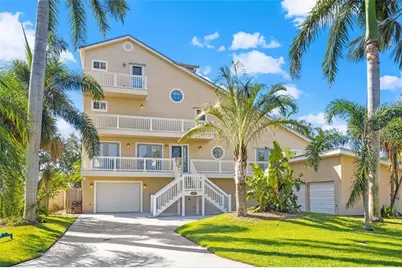 1902 Arrowhead Drive NE, Saint Petersburg, FL 33703 - Photo 2