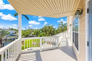 1902 Arrowhead Dr NE, Saint Petersburg, FL 33703 - Photo 42