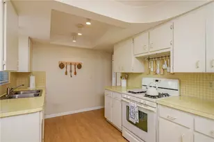 6952 122nd St, Seminole, FL 33772 - Photo 12