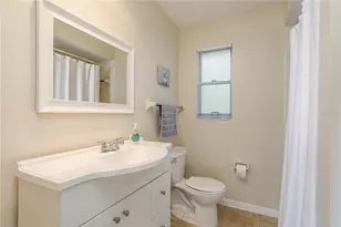 6952 122nd St, Seminole, FL 33772 - Photo 16