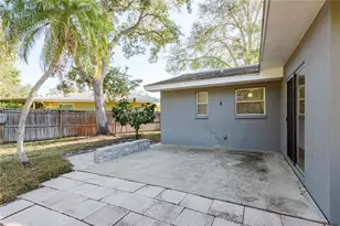 6952 122nd St, Seminole, FL 33772 - Photo 20