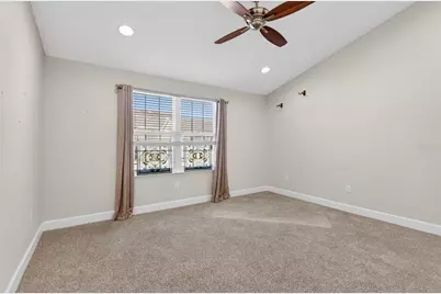 205 49th Avenue N, Saint Petersburg, FL 33703 - Photo 32