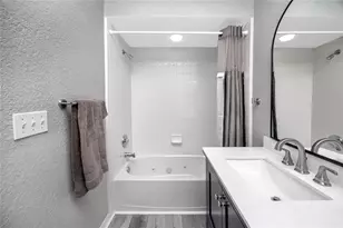 4616 Mirabella Ct, Saint Pete Beach, FL 33706 - Photo 28