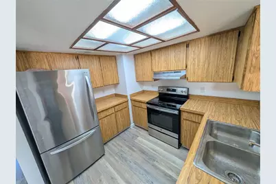 11513 Valencia Drive #A, Seffner, FL 33584 - Photo 2