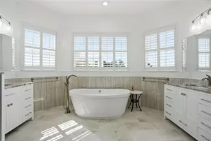 1700 Oyster Point Way, Palm Harbor, FL 34683 - Photo 20