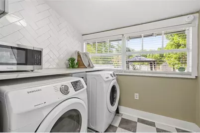 806 E Genesee Street, Tampa, FL 33603 - Photo 26