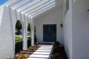 853 2nd Ave S, Tierra Verde, FL 33715 - Photo 2