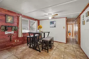 4654 Ryals Rd, Zephyrhills, FL 33541 - Photo 12