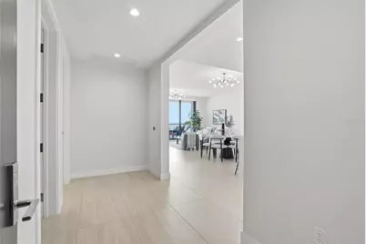 301 1st Street S #802, Saint Petersburg, FL 33701 - Photo 8