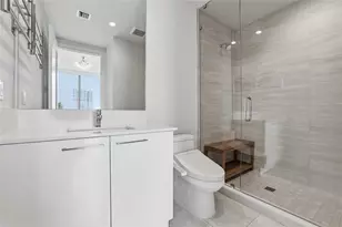 301 1st St S, Saint Petersburg, FL 33701 - Photo 50