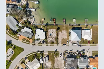 15307 Harbor Drive, Madeira Beach, FL 33708 - Photo 12