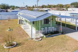 5305 Antigua Dr, Zephyrhills, FL 33541 - Photo 2