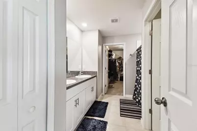 3172 Lytton Hall Drive, Zephyrhills, FL 33540 - Photo 18