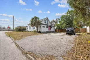 1703 7th Ave N, Saint Petersburg, FL 33713 - Photo 24