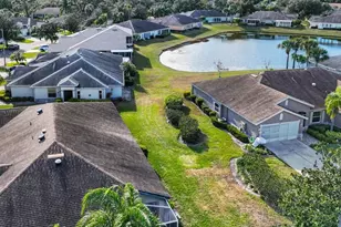 1025 New Winsor Loop, Sun City Center, FL 33573 - Photo 2