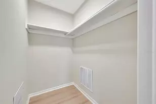 2003 E Hanna Ave, Tampa, FL 33610 - Photo 48