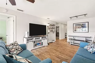 7291 Cloister Dr, Sarasota, FL 34231 - Photo 6