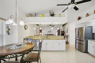 257 Medalist Rd, Rotonda West, FL 33947 - Photo 8