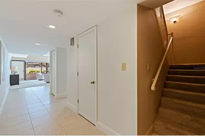 301 2nd Street N #7, Saint Petersburg, FL 33701 - Photo 16