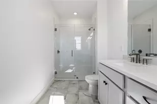 2007 Wild Heron Ct, Valrico, FL 33596 - Photo 30