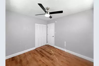 4818 10th Avenue S, Saint Petersburg, FL 33711 - Photo 18