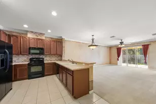 2302 Barracuda Ct, Holiday, FL 34691 - Photo 10