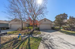 2302 Barracuda Ct, Holiday, FL 34691 - Photo 2