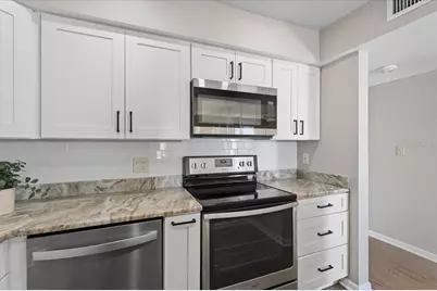 4900 Brittany Drive S #610, Saint Petersburg, FL 33715 - Photo 8
