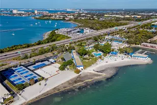 7200 Sunshine Skyway Ln S, Saint Petersburg, FL 33711 - Photo 46