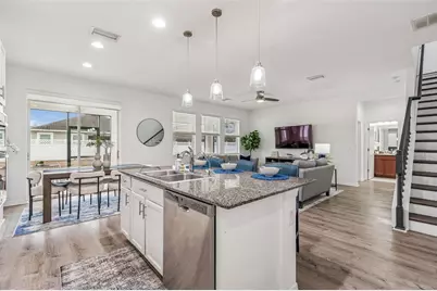 33102 Shadow Branch Lane, Wesley Chapel, FL 33545 - Photo 10