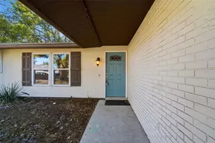 4107 Fallon Ct, Brandon, FL 33511 - Photo 4