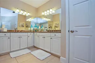 6303 Vista Verde Dr E, Gulfport, FL 33707 - Photo 22