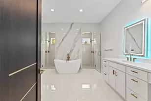 10700 Pontofino Cir, Trinity, FL 34655 - Photo 28