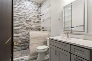 10700 Pontofino Cir, Trinity, FL 34655 - Photo 56