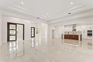 10700 Pontofino Cir, Trinity, FL 34655 - Photo 16