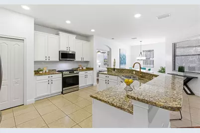 7907 Hampton Lake Drive, Tampa, FL 33647 - Photo 24