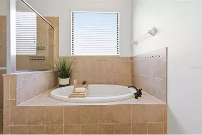 7907 Hampton Lake Drive, Tampa, FL 33647 - Photo 36