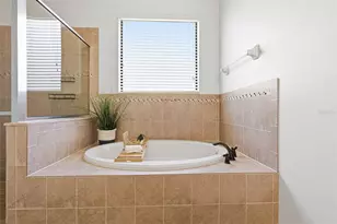 7907 Hampton Lake Dr, Tampa, FL 33647 - Photo 36