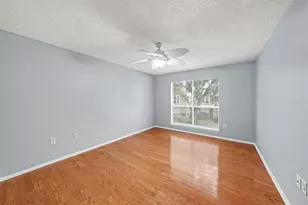 9481 Highland Oak Dr, Tampa, FL 33647 - Photo 12